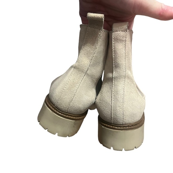 Enzo Tesoti cream suede lug sole Chelsea boot Made in Spain - Picture 5 of 9